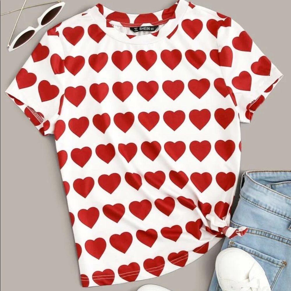 Heart Print Tee ♥️